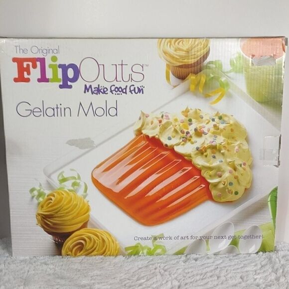 NIB Flip Outs Cupcake Gelatin Mold - Picture 5 of 5